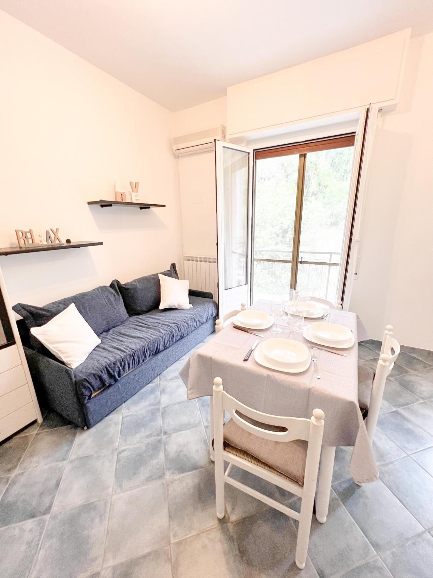 A 5 Minuti Dal Mare - Dolphin Beach House Spotorno Exteriér fotografie
